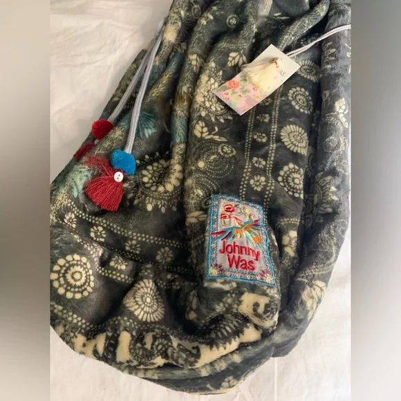 NWT Johnny Was hobo bag (no blanket)
